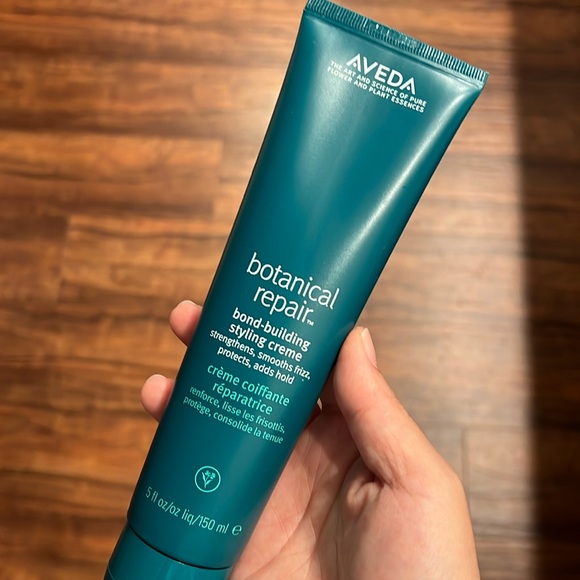 AVEDA Other - Aveda Botanial Repair Bond-Building Styling Creme